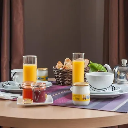 Saveurs De L'abbaye Szálloda Saintes